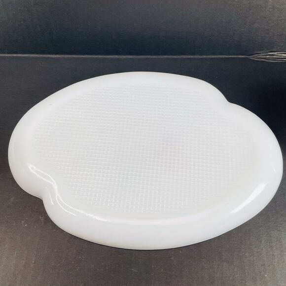 2 Sets Vintage Federal Milk Glass Rosecrest Decorative Snack Set Cup and Tray - Picture 8 of 10